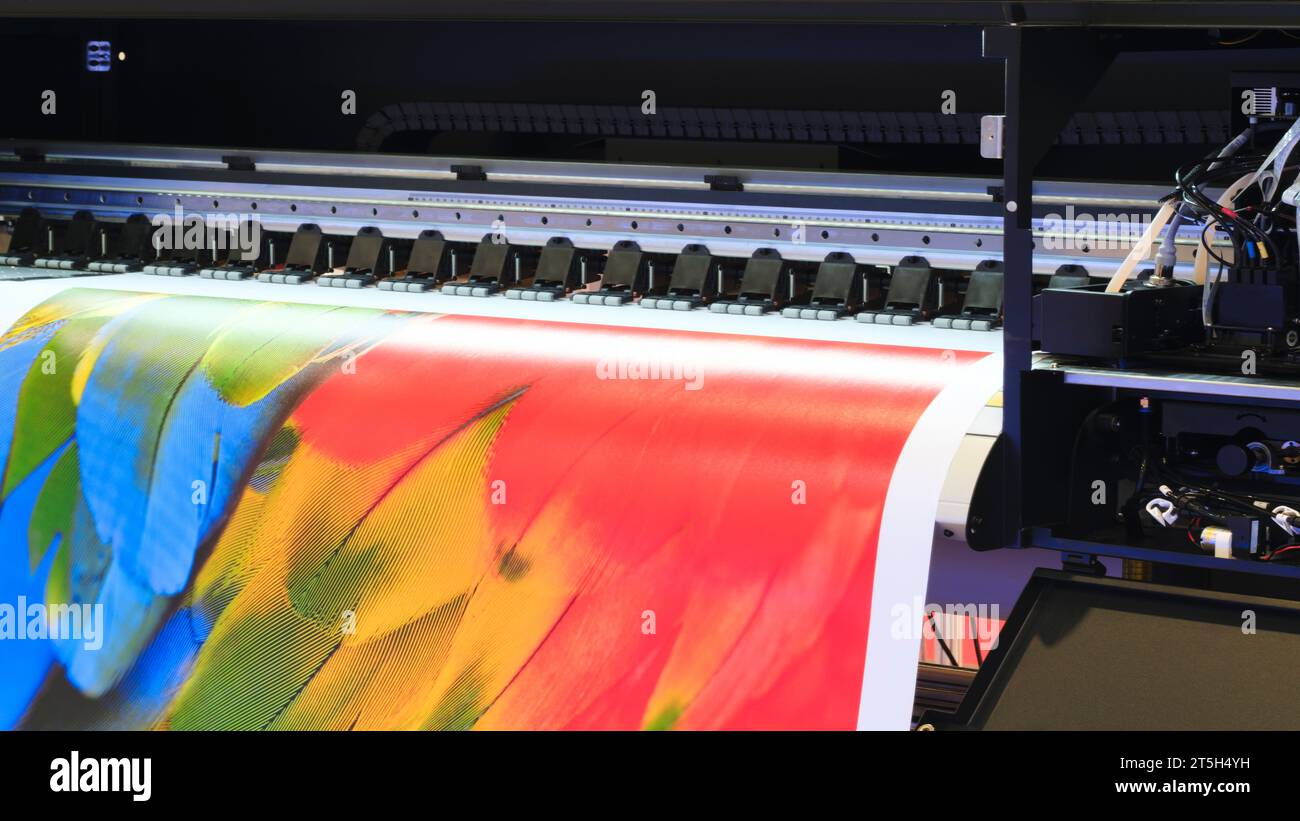 Industriedruck moderner digitaler Tintenstrahldrucker Industriedruck moderner Digitaldruck Tintenstrahldrucker Stockfoto