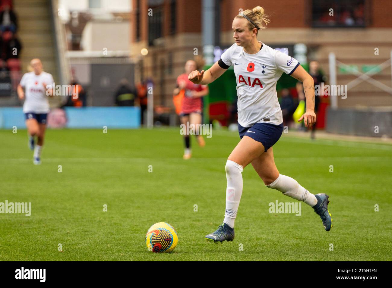 London, Großbritannien. November 2023. London, England, 05. November 2023 Martha Thomas (17 Tottenham) in Aktion während des Womens Super League Spiels zwischen Tottenham Hotspur und Everton im Brisbane Road Stadium in London, England (PEDRO PORRU/SPP) Credit: SPP Sport Press Photo. /Alamy Live News Stockfoto