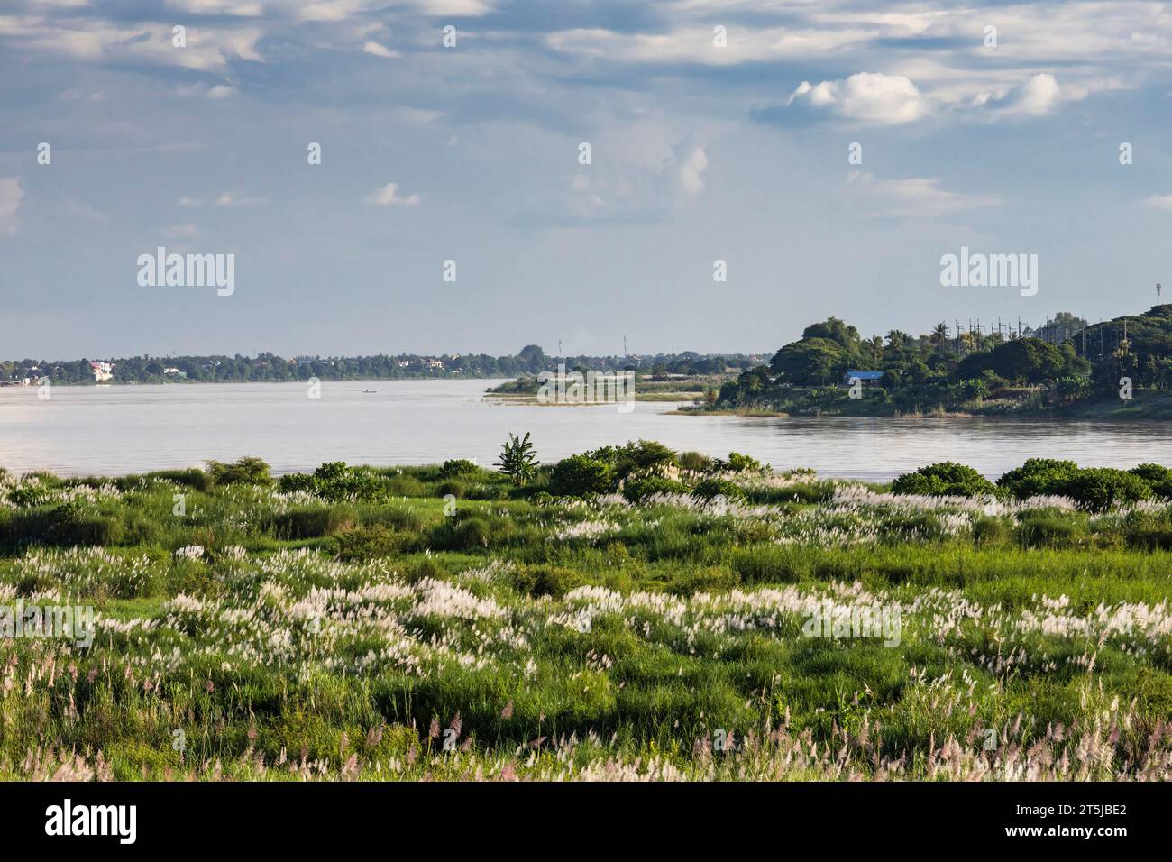 Mekong Fluss, von der Flussstraße von Mekong, Grenze zu Thailand (andere Seite des Flusses), Vientiane, Laos, Südostasien, Asien Stockfoto