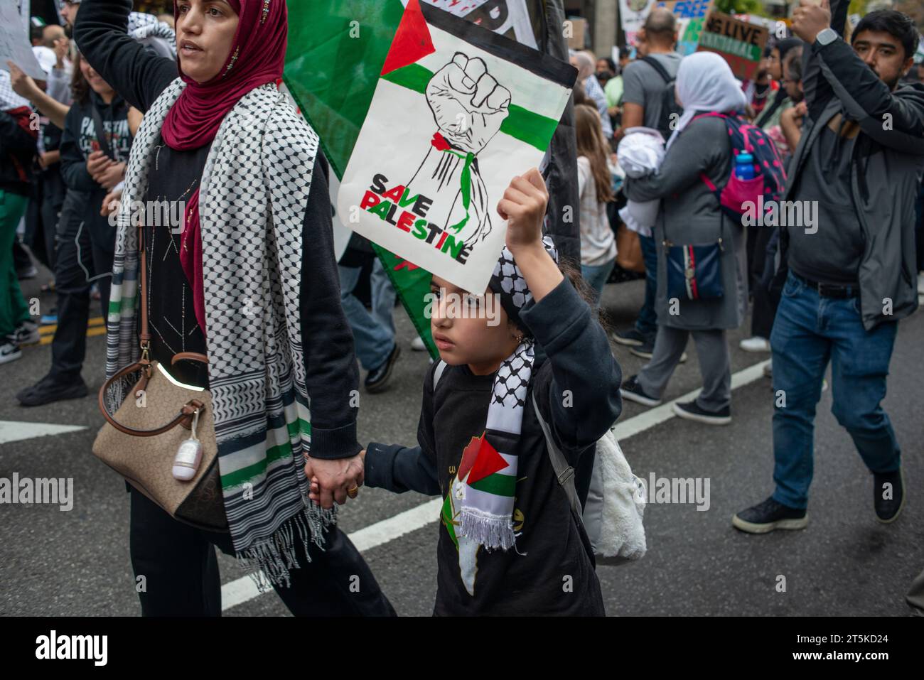 Pro-palästinensische Demonstration für Waffenstillstand zwischen Israel und Gaza auf dem Freedom Plaza. Washington D.C. USA. November 2023 Stockfoto