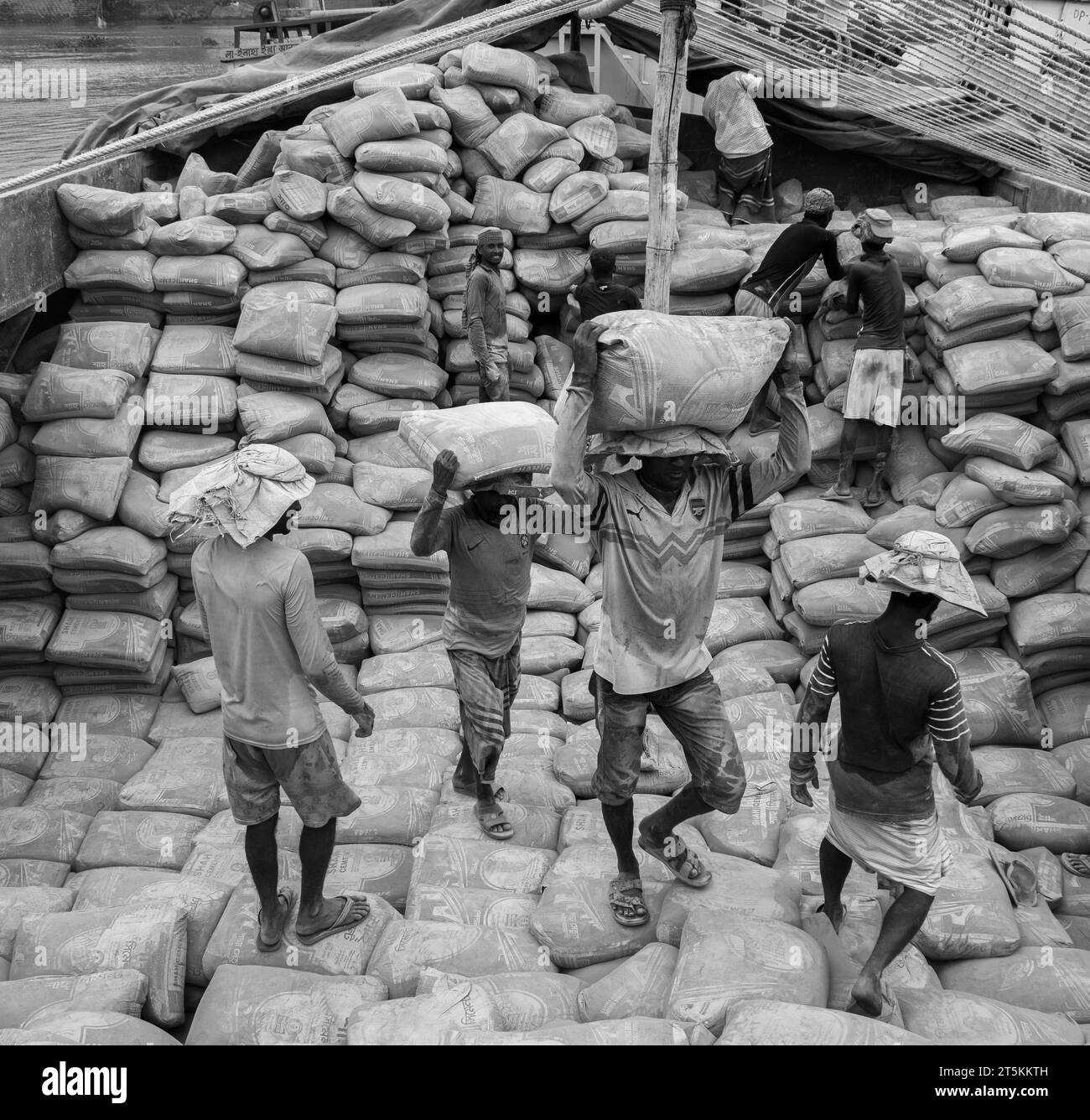 Das Bild wurde am 29. Mai 2022 von Amen Bazar in Bangladesch aufgenommen Stockfoto