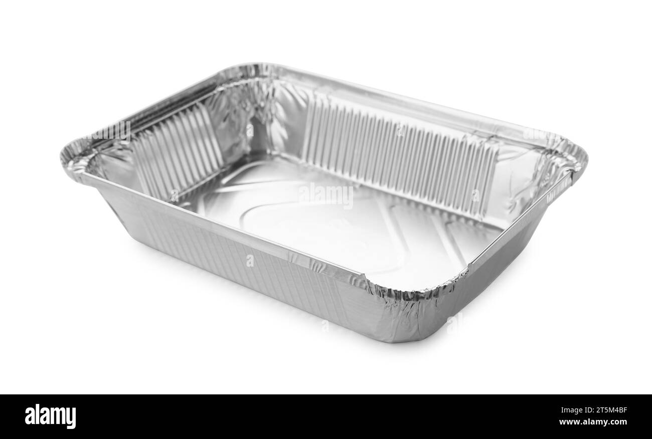 Ein Behälter aus Aluminiumfolie isoliert auf weiß Stockfoto