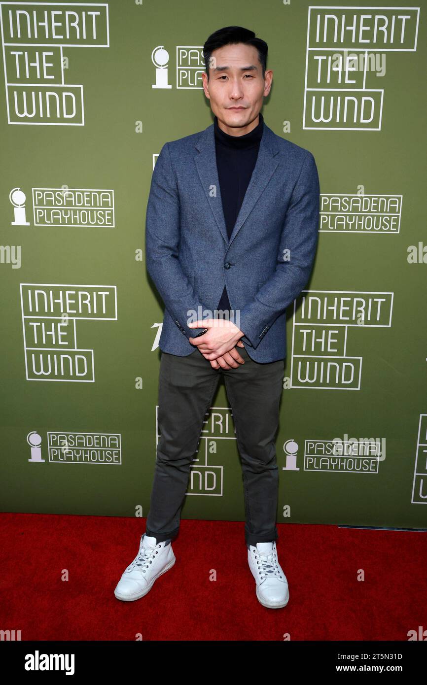 PASADENA, KALIFORNIEN – 5. NOVEMBER: Lanny Joon, der Eröffnungsabend Red Carpet für Inherit the Wind im Pasadena Playhouse in Pasadena, Kalifornien am 5. November 2023. Copyright: XFayexSadoux Stockfoto