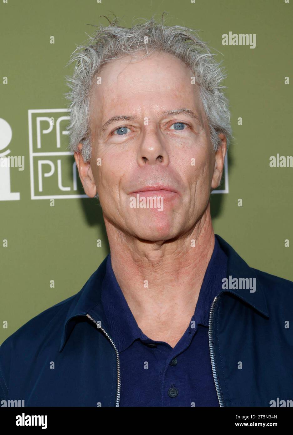 PASADENA, KALIFORNIEN – 5. NOVEMBER: Gregg Germann, der Eröffnungsabend Roter Teppich für Inherit the Wind im Pasadena Playhouse in Pasadena, Kalifornien am 5. November 2023. Copyright: XFayexSadoux Stockfoto