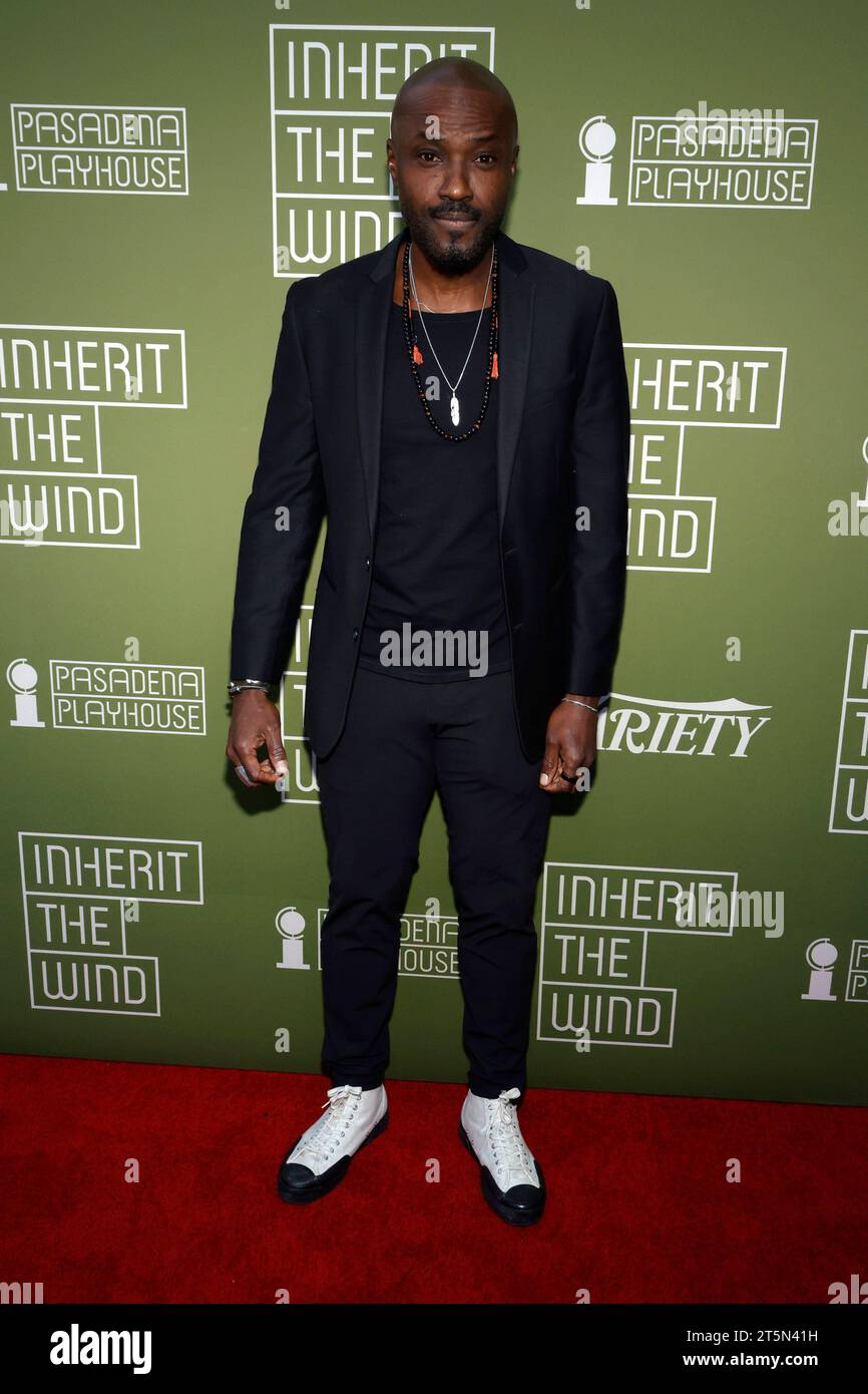 PASADENA, KALIFORNIEN – 5. NOVEMBER: Sammi Rotibi, der Eröffnungsabend Roter Teppich für Inherit the Wind im Pasadena Playhouse in Pasadena, Kalifornien am 5. November 2023. Copyright: XFayexSadoux Stockfoto