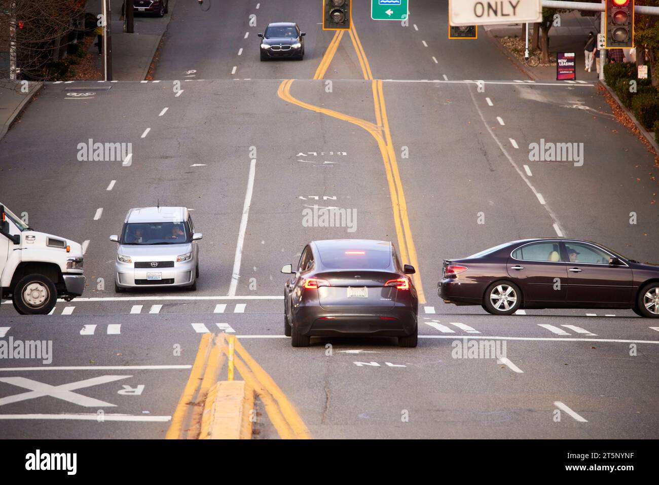 Steile Straßen in der Innenstadt von Seattle, Washington, USA Stockfoto
