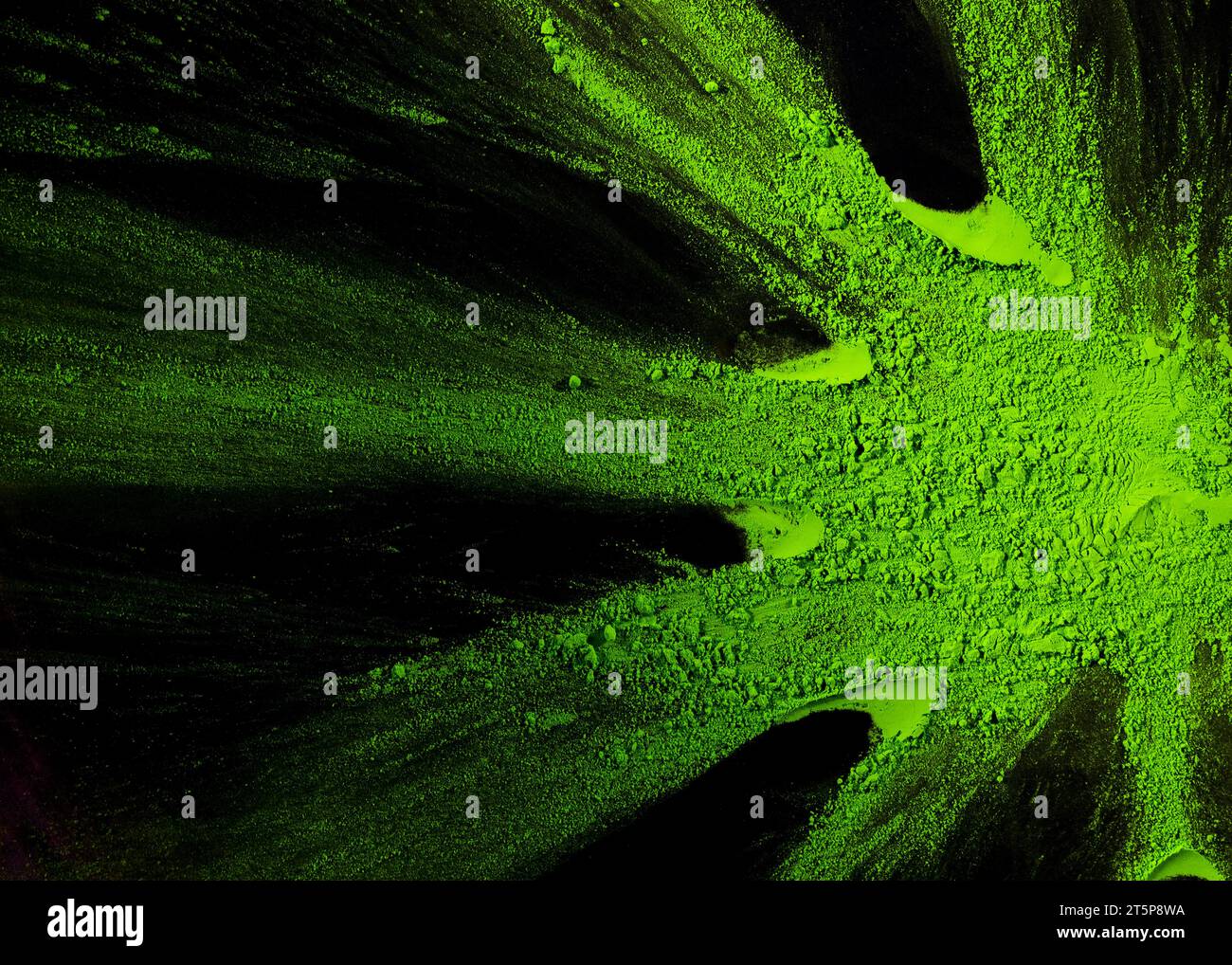 Handgezeichnetes Design mit grünem, pulverfarbenem schwarzem Hintergrund Stockfoto