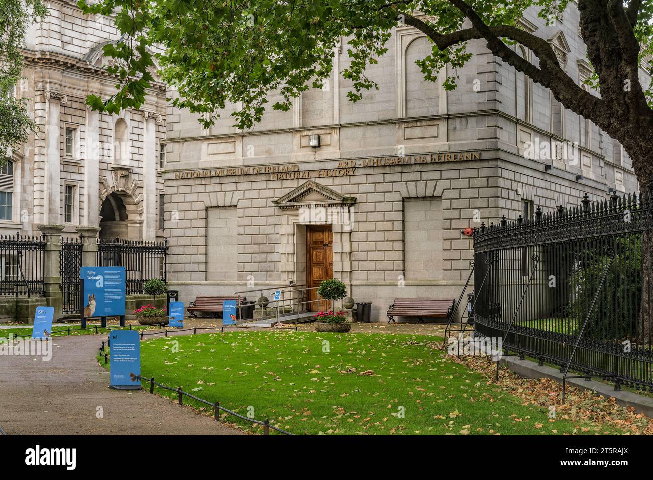 National Museum of Ireland und History Museum am Merrion Square. Dublin, Irland. Stockfoto