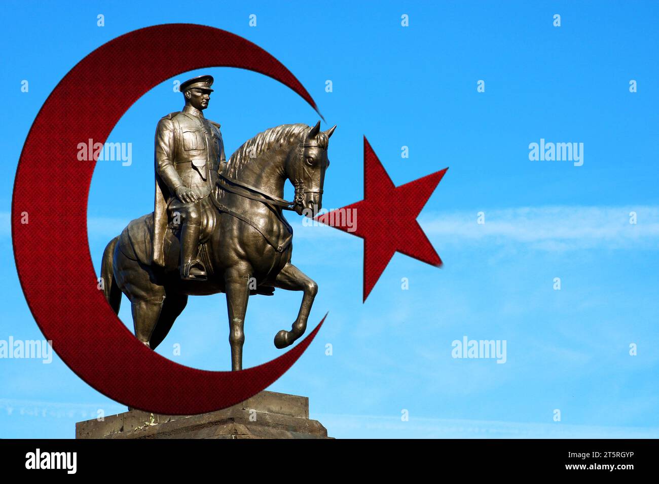 Türkische Flagge mit Denkmal von Mustafa Kemal Atatürk. Türkische nationale oder öffentliche Feiertage Konzept. 10. November Atatürk Gedenktag. Stockfoto