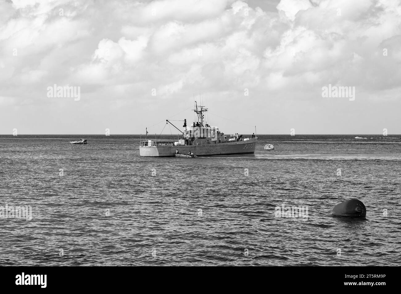 Cozumel, Mexiko - 24. Dezember 2015: Marineschiff oder Militärboot mit p273 Katoche Stockfoto