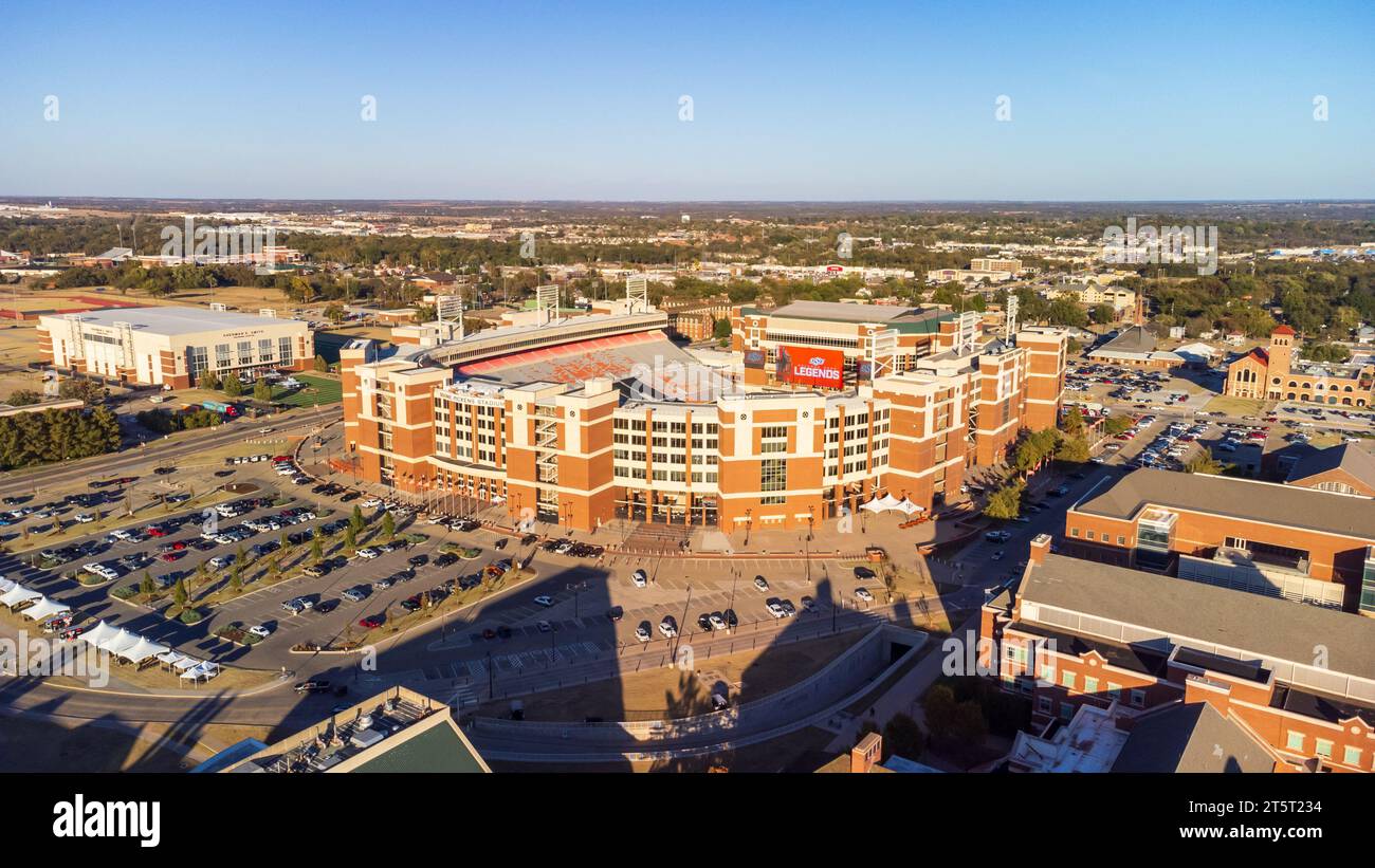 Stillwater, OK - 3. November 2023: Das Boone Pickens Stadium ist das Heimstadion der Oklahoma State University Stockfoto