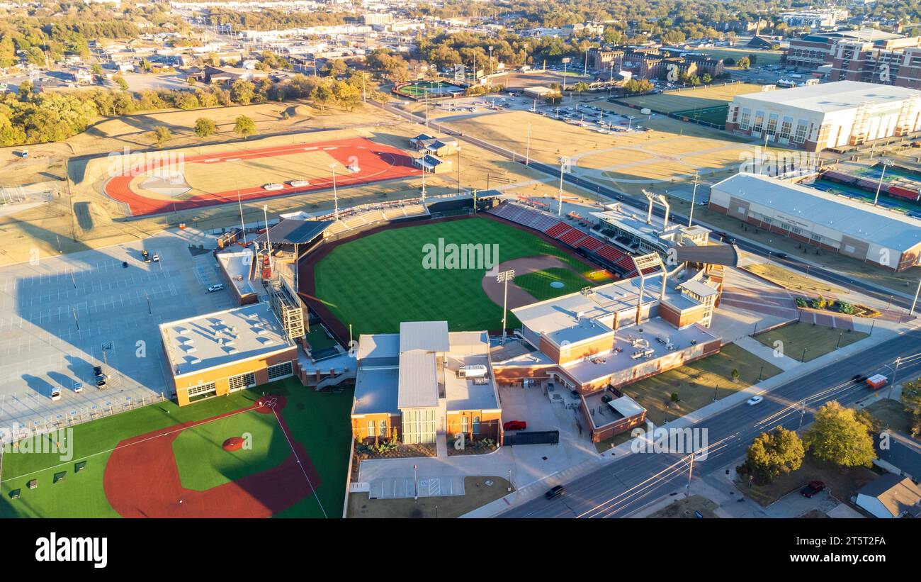 Stillwater, OK - 3. November 2023: Das O'Brate Stadium ist das Heimstadion des Baseballteams der Oklahoma State University Cowboys Stockfoto