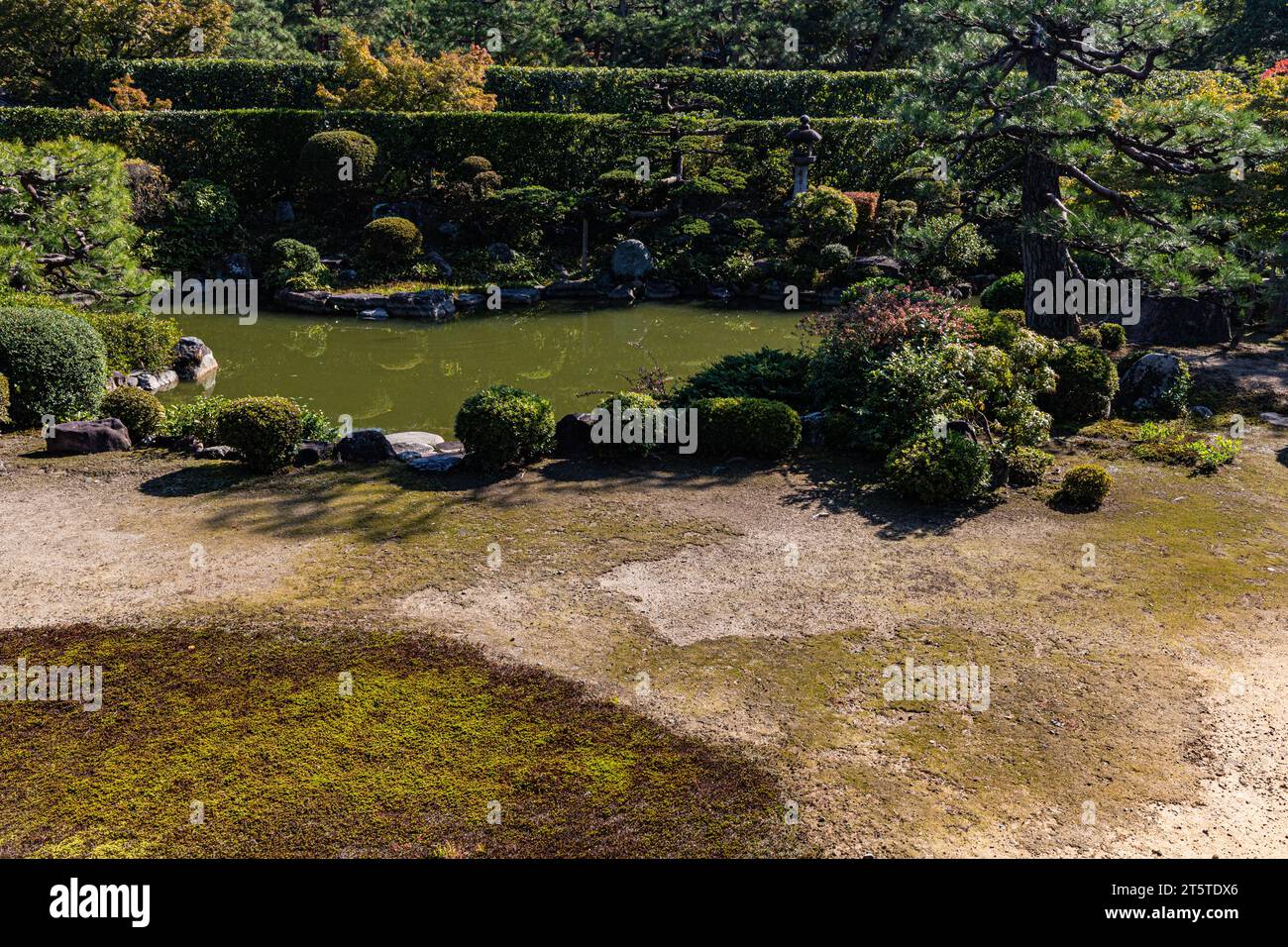 Kyusho-in Garten - Kennin-JI Kyusho-in hat einen schönen Ikeizumi-Stil Hojo Garten in Form eines Teichgartens, der sich südlich des Hojo ausbreitet Stockfoto