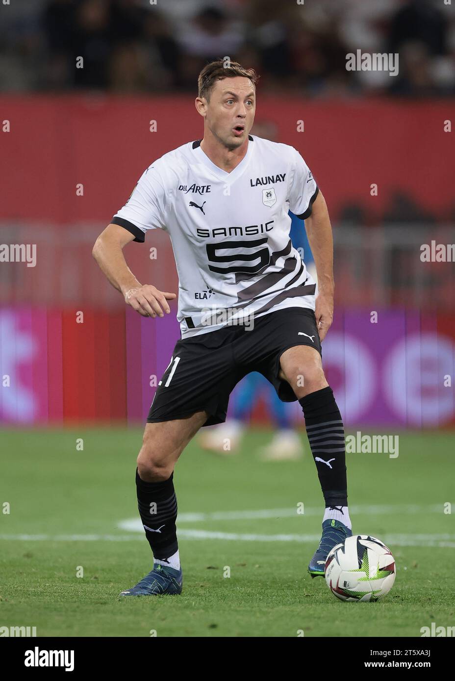 Nizza, Frankreich. November 2023. Nemanja Matic vom Stade Rennais FC während des Ligue 1-Spiels im Allianz Riviera Stadium, Nizza. Der Bildnachweis sollte lauten: Jonathan Moscrop/Sportimage Credit: Sportimage Ltd/Alamy Live News Stockfoto