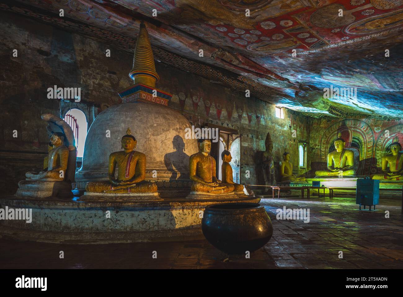UNESCO-Weltkulturerbe Dambulla Höhlentempel, auch bekannt als Goldener Dambulla-Tempel, in Sri Lanka. Stockfoto