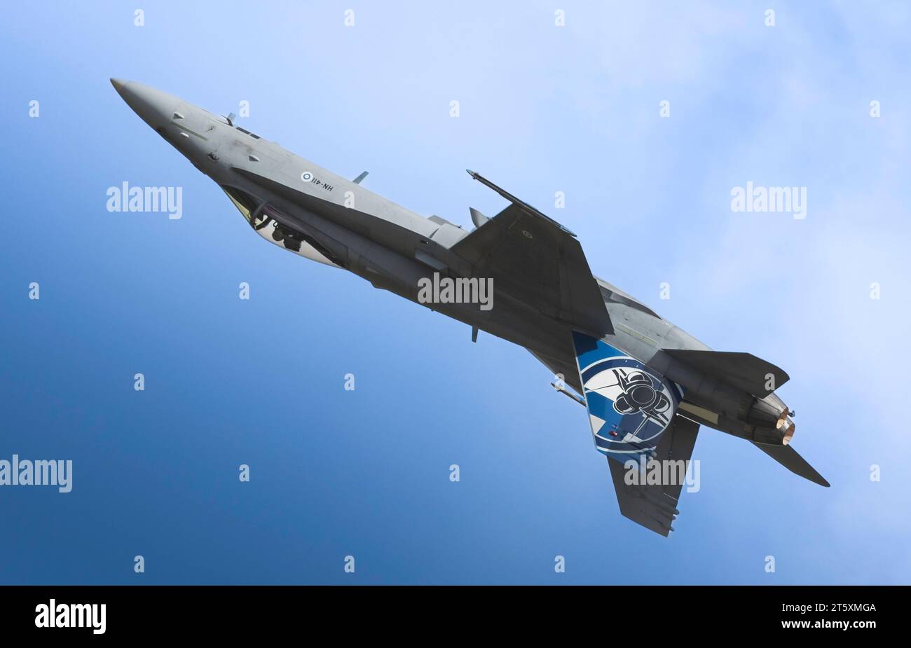 Eine finnische Luftwaffe McDonnell Douglas F/A-18C Hornet zweimotoriges Kampfflugzeug/Angriffsflugzeug. Der erste Flug fand 1978 statt und wird immer noch von der US-Na genutzt Stockfoto