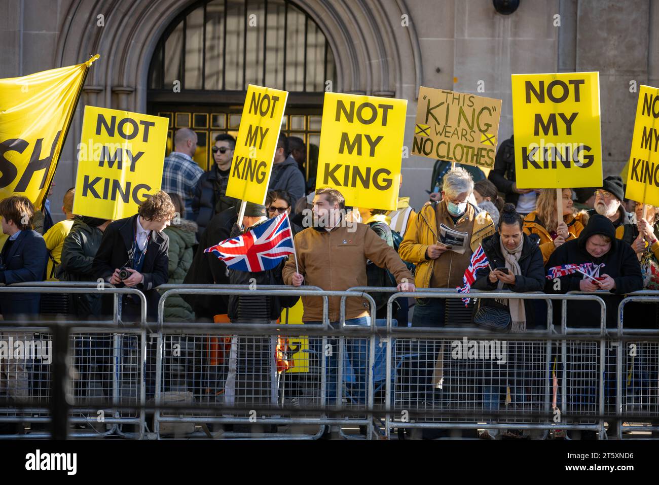 London, Großbritannien. November 2023. Eröffnung des Parlaments im Rahmen von Protesten gegen die Royalisten Credit: Ian Davidson/Alamy Live News Stockfoto