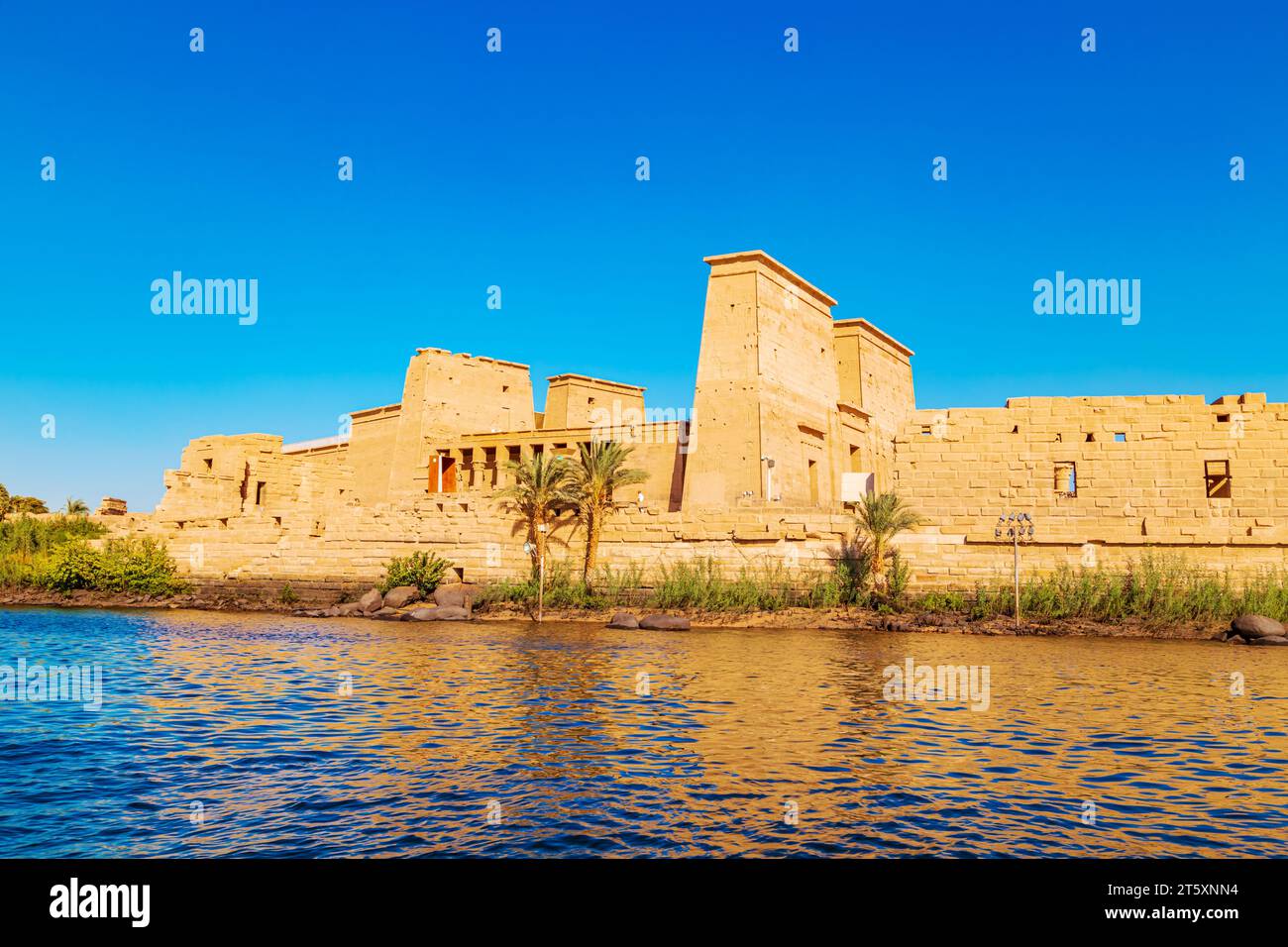 Tempel der Isis auf der Insel Philae. Reise- und Touristenattraktionen. Assuan, Ägypten – 18. Oktober 2023 Stockfoto