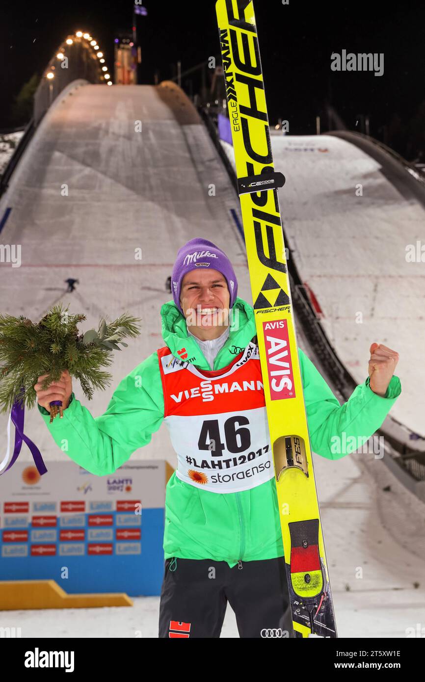 FIS NORDISCHE SKI-WELTMEISTERSCHAFTEN Skisprung Männer Großschanze Individuum Andreas Wellinger (DE) // Andreas Wellinger aus Deutschland gewinnt die Silbermedaille Stockfoto