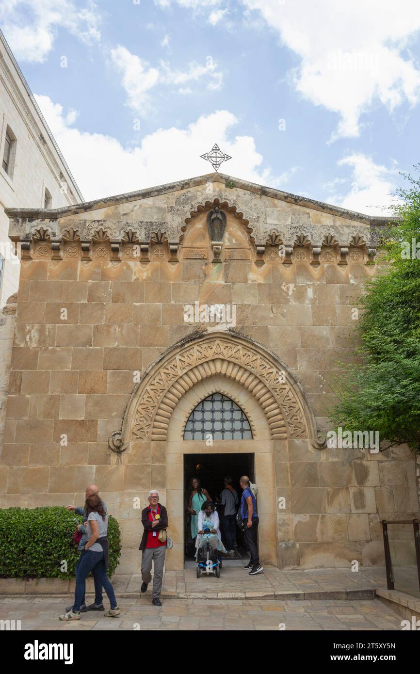 Die Altstadt von Jerusalem, Israel. Eintritt in die Kirche der Flagellierung, im Franziskanerkloster enthalten, das auch die Kirche von Th umfasst Stockfoto