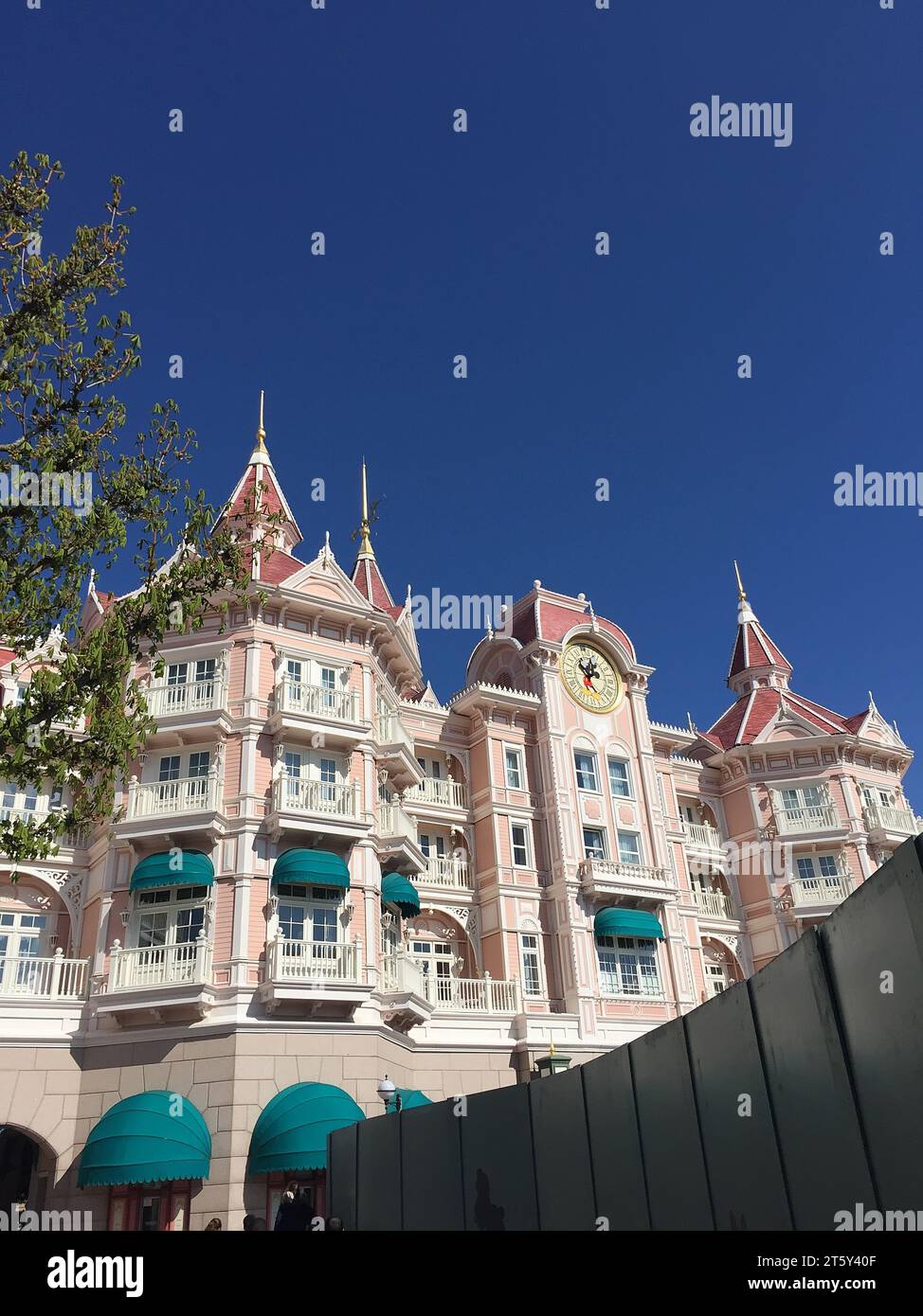 Architektonisches Erscheinungsbild des Disney Parks in Paris, Frankreich Stockfoto