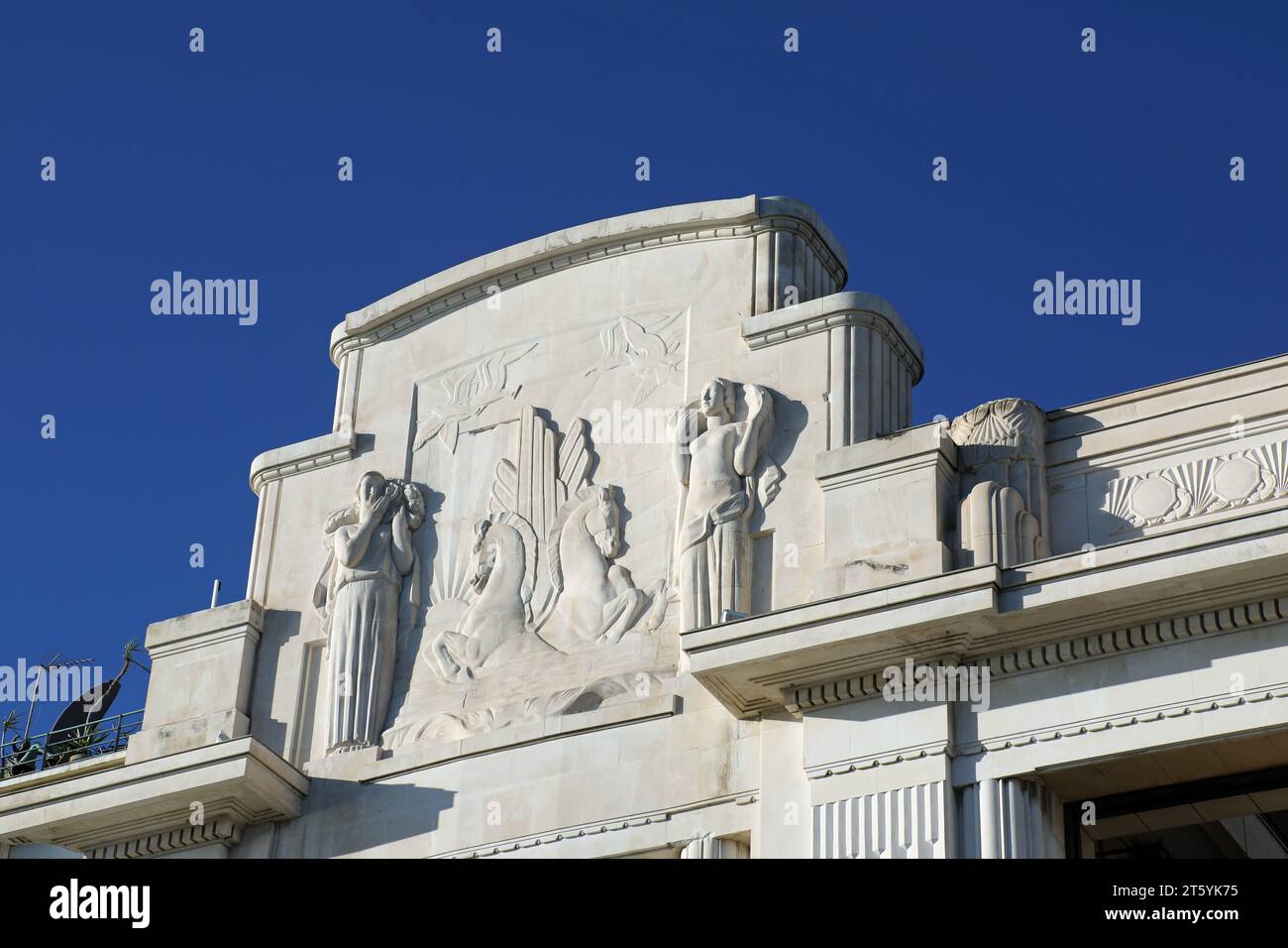 Art déco-Detail im Gebäude des Hotels Palais de la Mediterranee in Nizza Stockfoto
