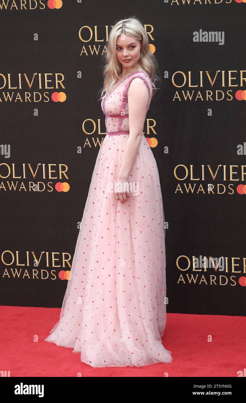 London, Großbritannien. April 2019. Nell Hudson nimmt an den Olivier Awards 2019 mit MasterCard in der Royal Albert Hall in London Teil. (Foto: Fred Duval/SOPA Images/SIPA USA) Credit: SIPA USA/Alamy Live News Stockfoto