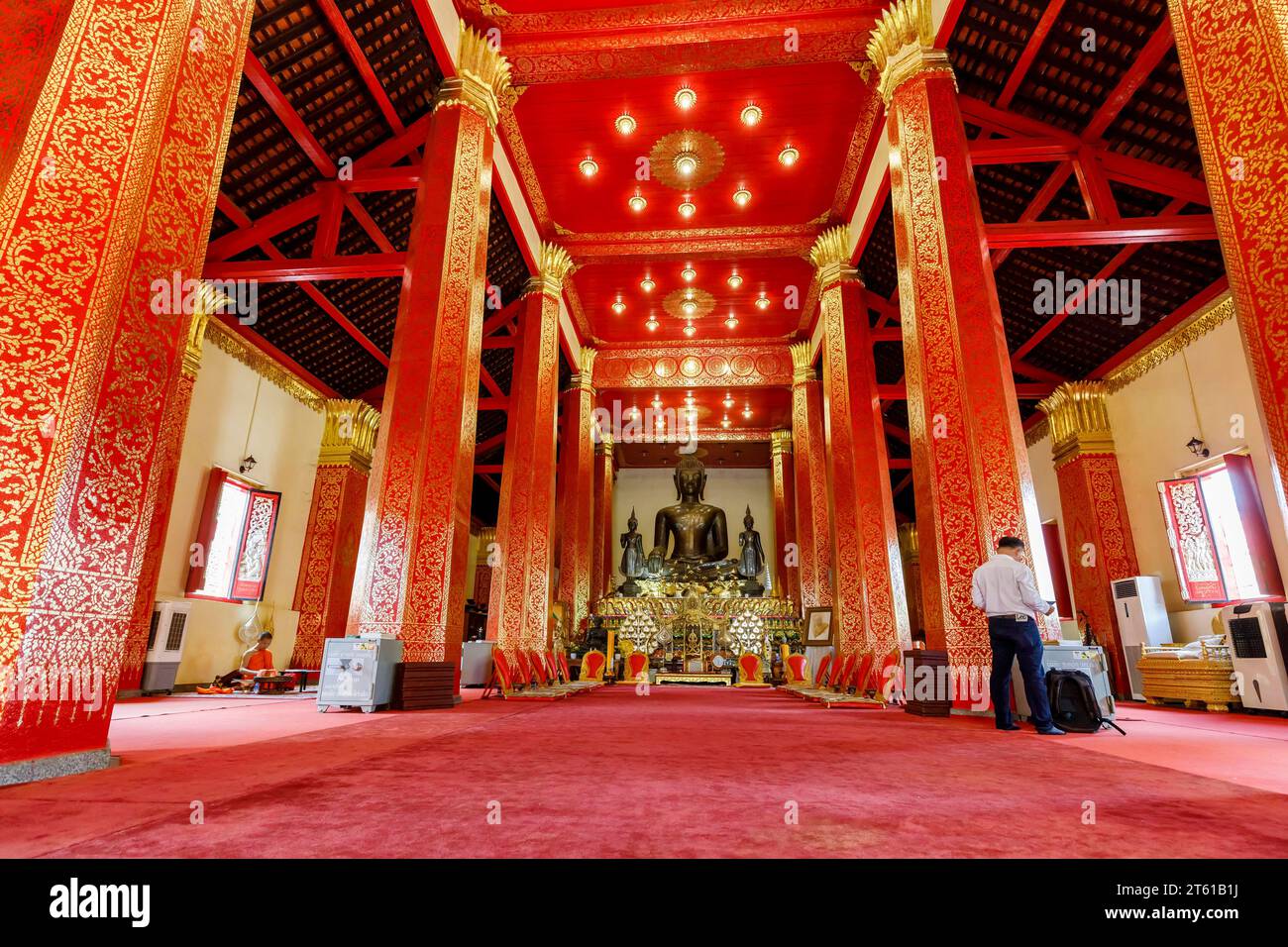 Wat Ong TEU, Innenraum des Hauptschreins (Haupthalle), Vientiane, Laos, Südostasien, Asien Stockfoto