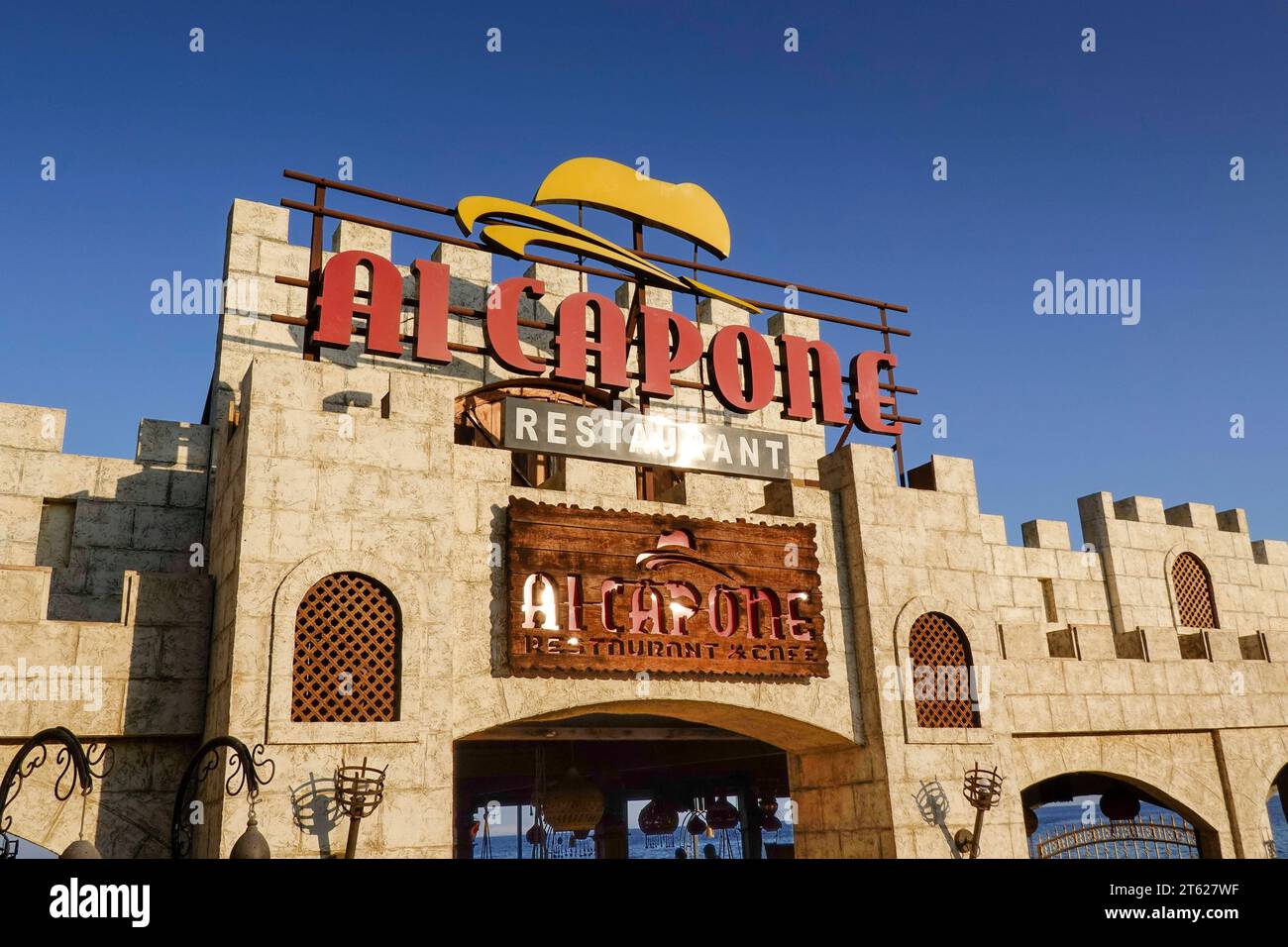 Restaurant Al Capone, Masbat, Lighthouse Rd, Dahab, Sinai, Ägypten *** Restaurant Al Capone, Masbat, Lighthouse Rd, Dahab, Sinai, Ägypten Credit: Imago/Alamy Live News Stockfoto