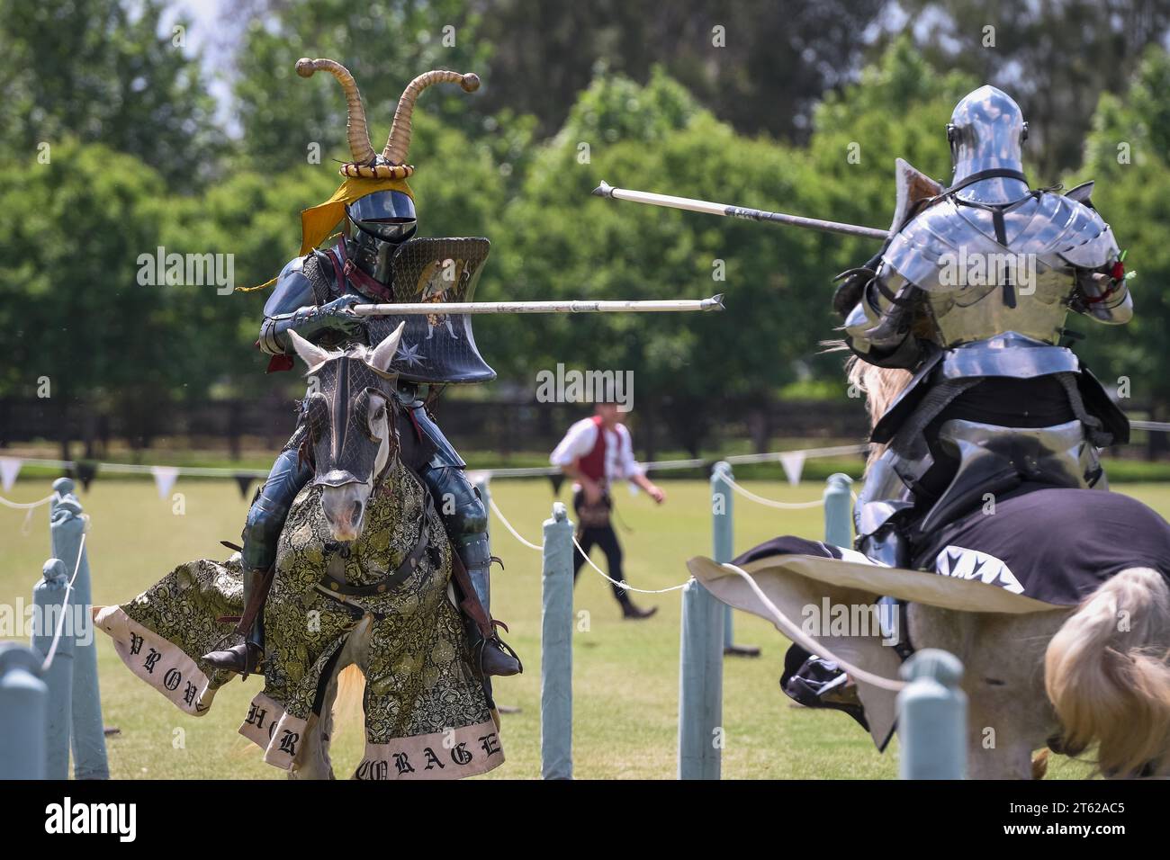 Ritterturnier. Mittelalterliche Ritter während eines Turniers. Ritterwettbewerb. Stockfoto