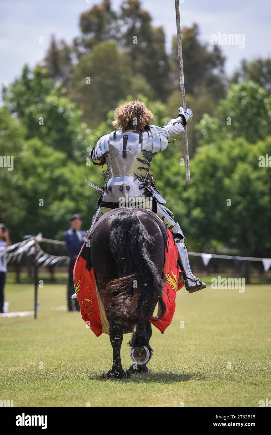 Ritterturnier. Mittelalterliche Ritter während eines Turniers. Ritterwettbewerb. Stockfoto