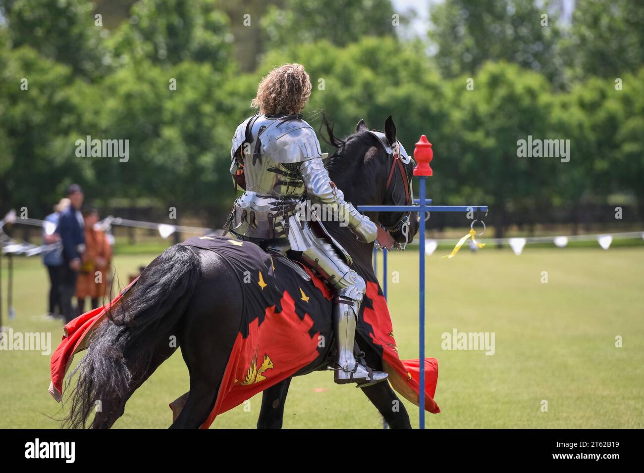 Ritterturnier. Mittelalterliche Ritter während eines Turniers. Ritterwettbewerb. Stockfoto