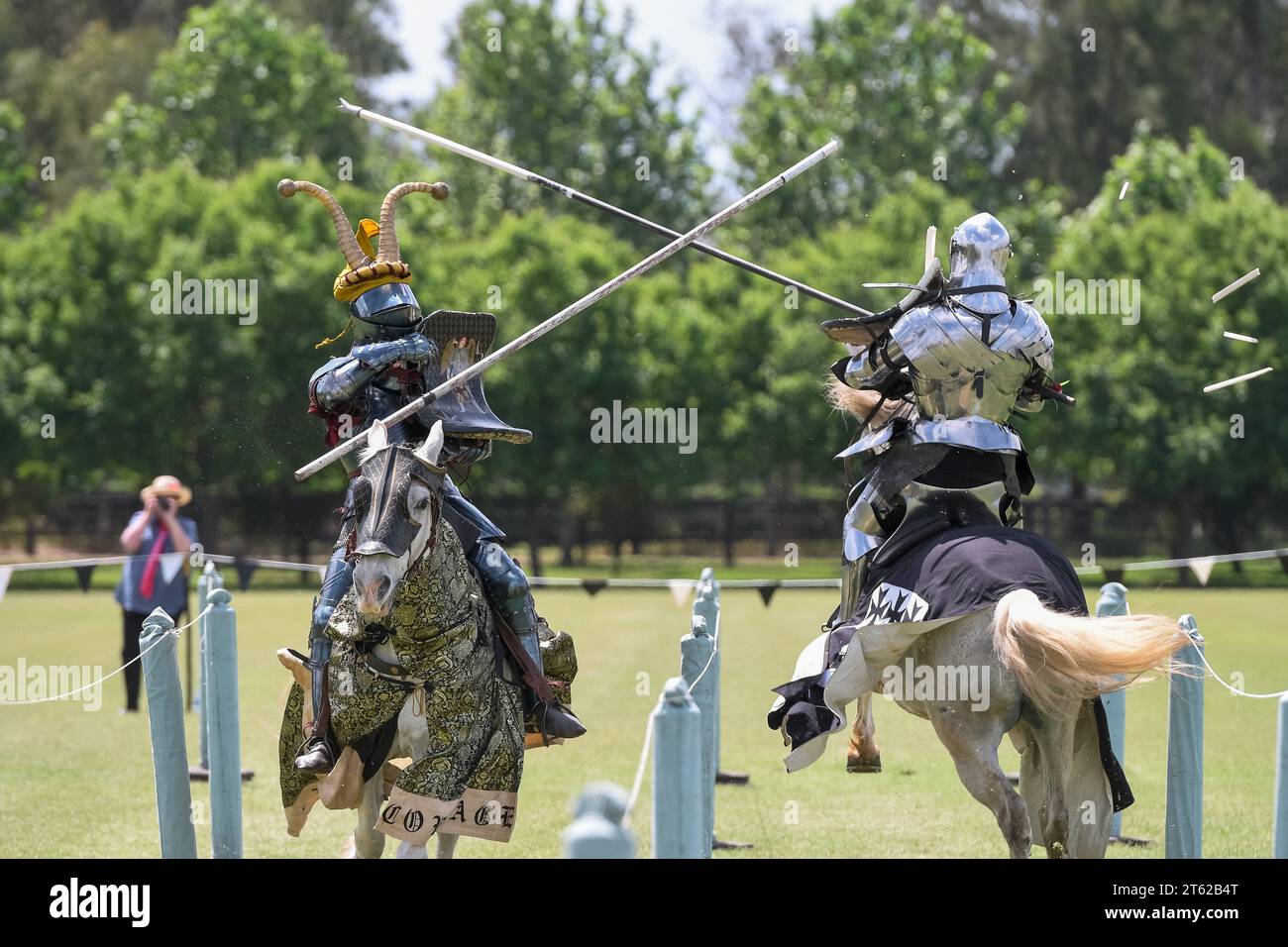 Ritterturnier. Mittelalterliche Ritter während eines Turniers. Ritterwettbewerb. Stockfoto