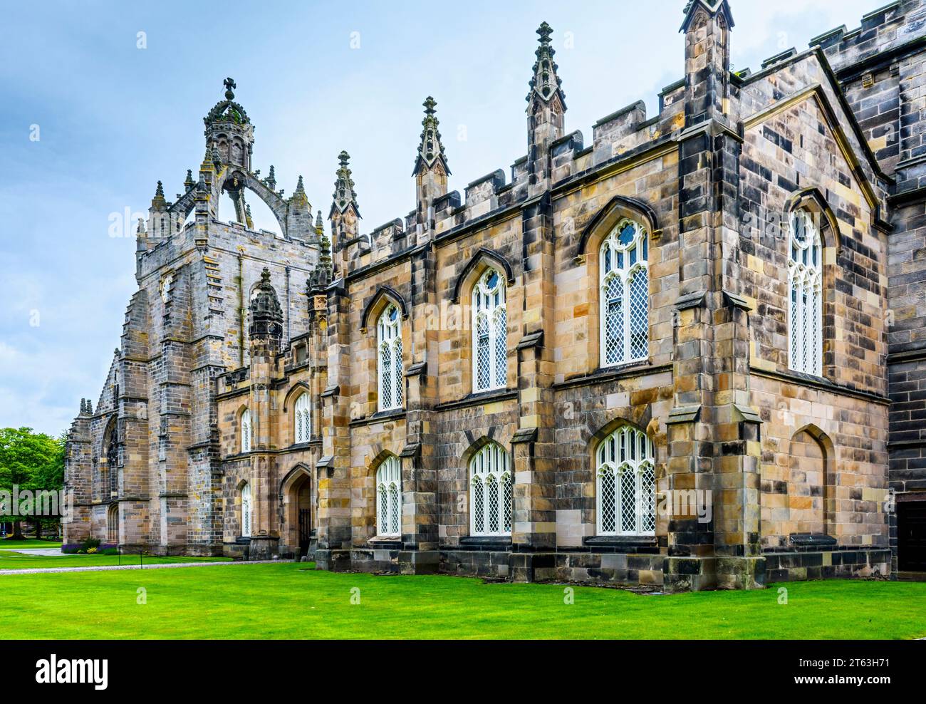 King's College Chapel Building und Crown Tower, University of Aberdeen, Old Aberdeen, Schottland, Großbritannien. Ende des 15. Jahrhunderts. Stockfoto