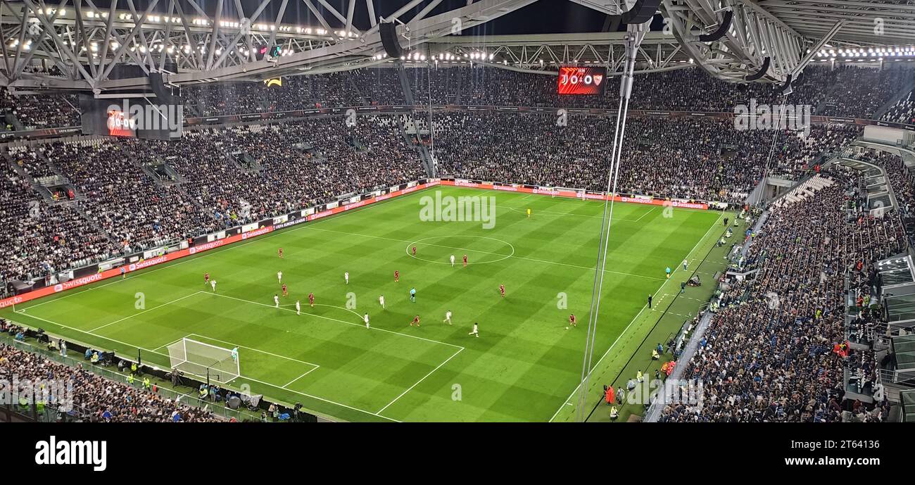 TURIN, ITALIEN 11. MAI 2023 - Ansicht des Allianz Stadions während des Europa-League-Spiels Juventus - Sevilla in Turin, Italien Stockfoto