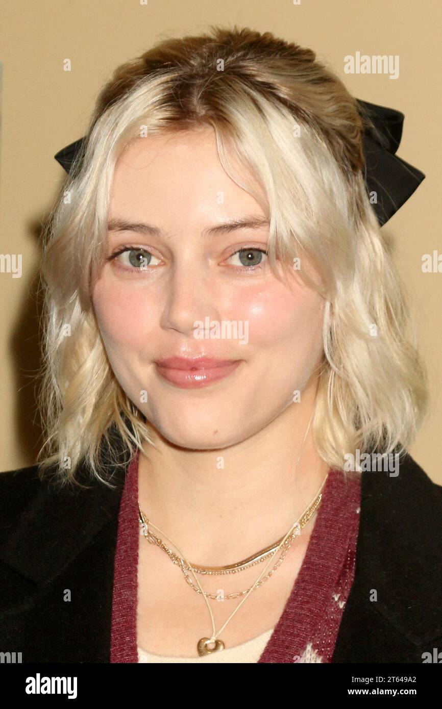 Westwood, USA. November 2023. LOS ANGELES - 6. November: Grace Van Dien bei der Dream Scenerio LA Special Screening im Bruin Theater am 6. November 2023 in Westwood, KALIFORNIEN (Foto: Katrina Jordan/SIPA USA) Credit: SIPA USA/Alamy Live News Stockfoto