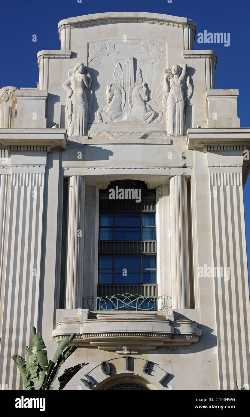 Architektonische Details des berühmten Palais de la Mediterranee in Nizza Stockfoto