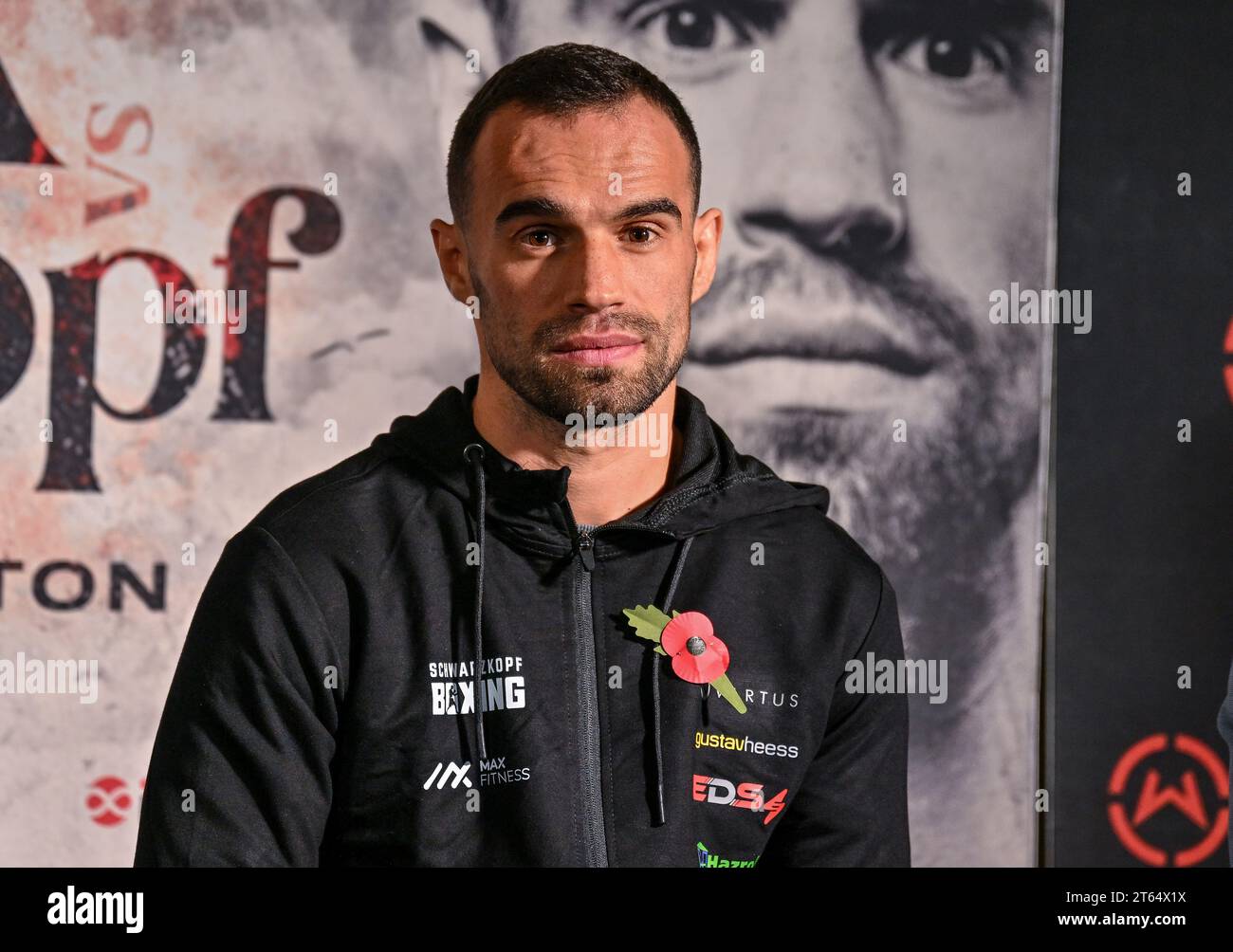 Brighton, Großbritannien. November 2023. Harlem Eubank und Timo Schwarzkopf (Bild) während der Pressekonferenz vor ihrem Super Lightweight Klassenkampf, die am Freitag, den 10. November 2023 in Brighton, East Sussex, im Brighton Centre stattfinden sollte. Quelle: LFP/Alamy Live News Stockfoto