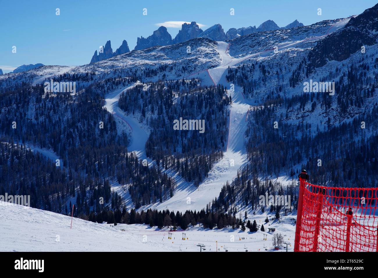 Skigebiet Passo San Pellegrino-Falcade, Tre Valli, Pala-Gruppe, Dolomitengruppe, Provinzen Belluno, Falcade, Belluno, Italien Stockfoto