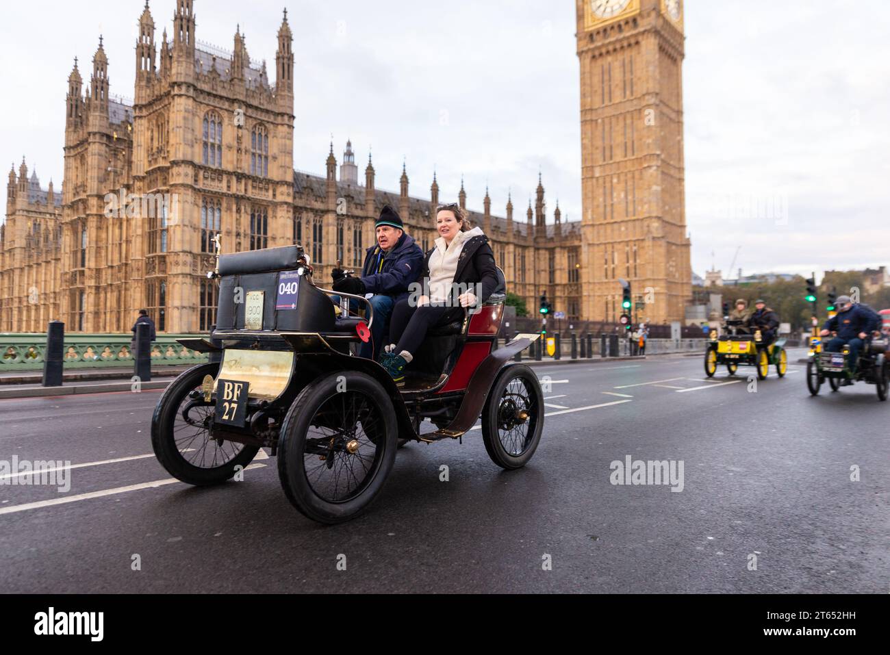 1900 de Dion Bouton Car Teilnahme an der Rennstrecke London-Brighton, Oldtimer-Veranstaltung durch Westminster, London, Großbritannien Stockfoto