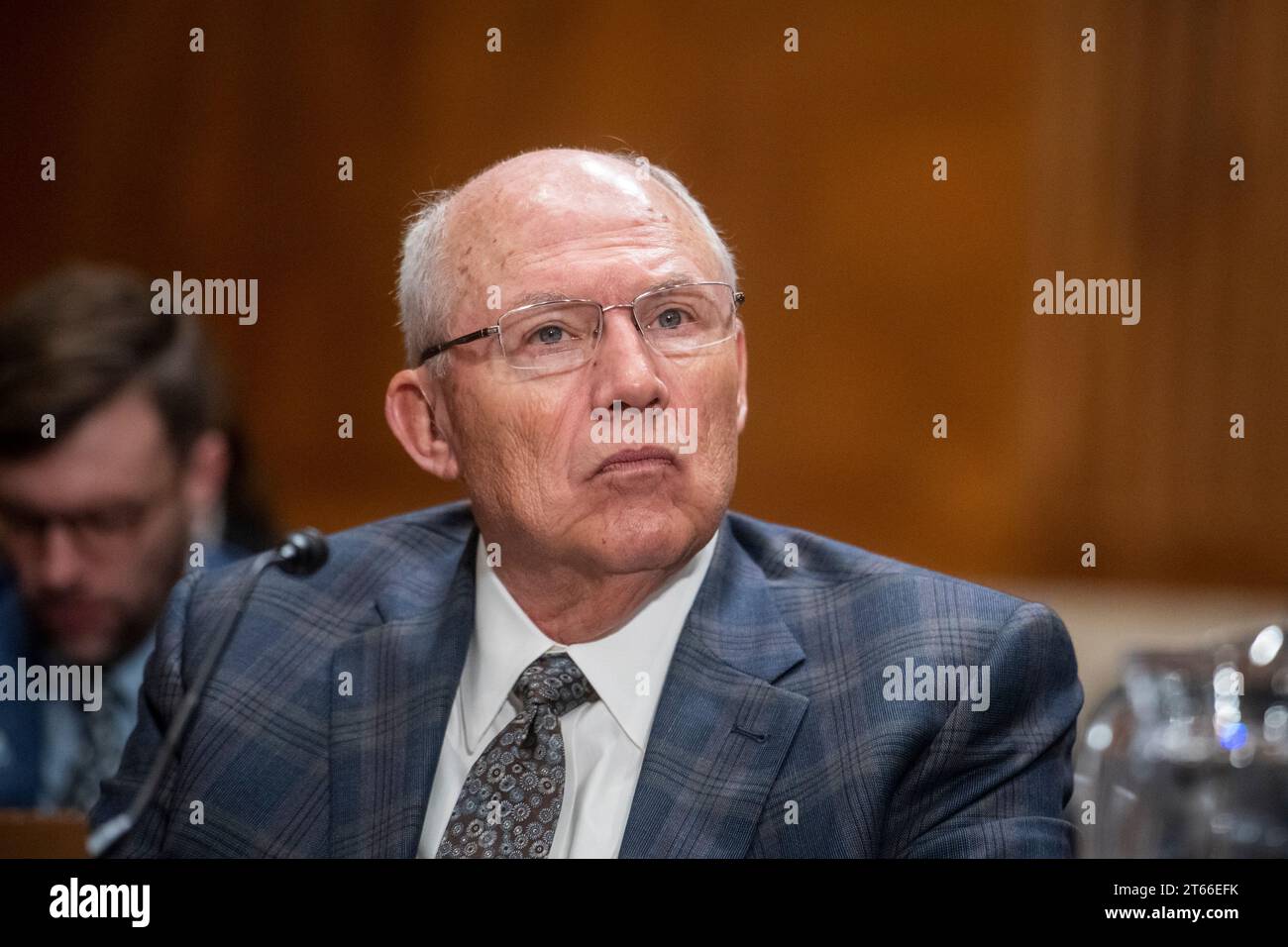 Washington, Vereinigte Staaten Von Amerika. November 2023. John Byrum, Exekutivdirektor der Nueces River Authority, erscheint vor einer Anhörung des Senate Committee on Environment and Public Works, um den Zugang zu sauberer Wasserinfrastruktur zu prüfen, wobei der Schwerpunkt auf kleinen, ländlichen, benachteiligten und unterversorgten Gemeinden liegt, im Dirksen Senate Office Building in Washington, DC, Mittwoch, 8. November 2023. Credit: Rod Lamkey/CNP/SIPA USA Credit: SIPA USA/Alamy Live News Stockfoto