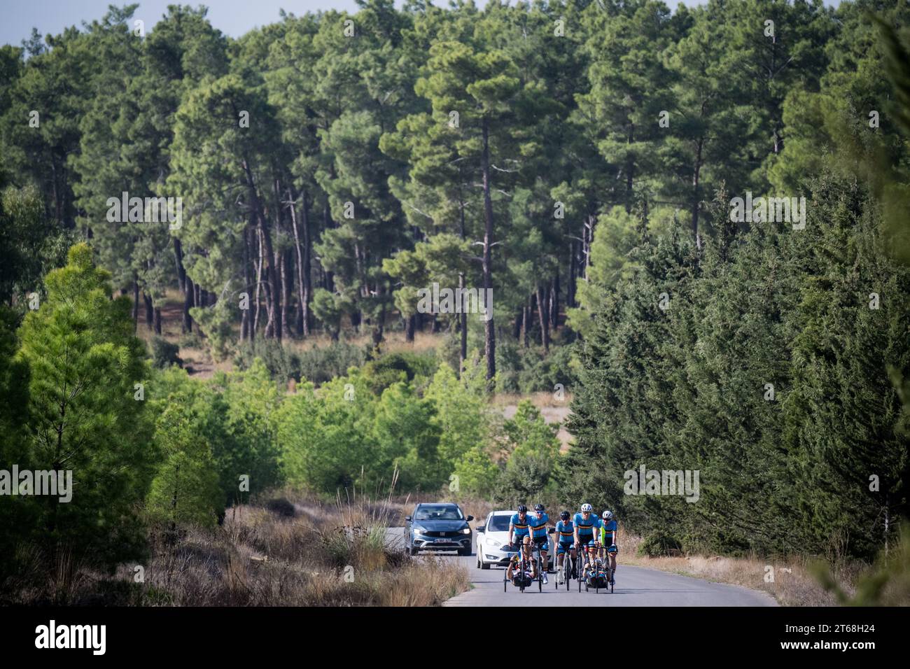 Belek, Türkei. November 2023. Die Abbildung zeigt den belgischen Paralympischen Radfahrer, der am Donnerstag, den 9. November 2023, in Belek in der Türkei während eines Trainingscamps des belgischen Paralympischen Komitees in Aktion ist. BELGA FOTO JASPER JACOBS Credit: Belga News Agency/Alamy Live News Stockfoto