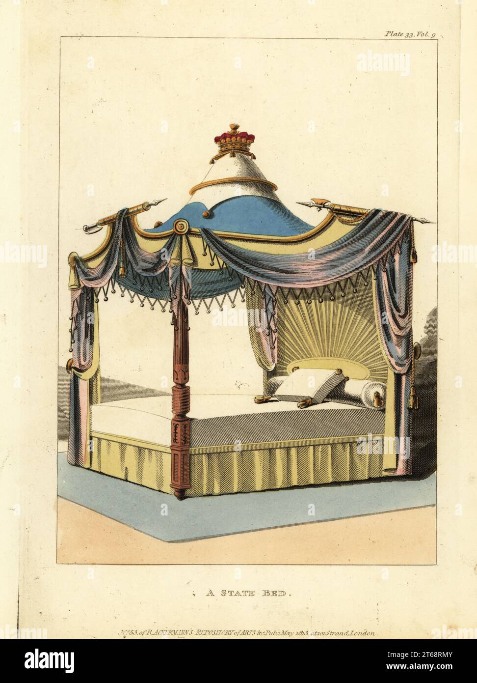 A State Bed, 1813. Bett mit Mahagoni-Rahmen, erhöhte Gesimse in einem militärischen Stil mit Fassungen dekoriert, Baldachin oben mit einer Kuppel von einer Krone überragt. Gezeichnet von C. Blunt von Thomas Morgan und Joseph Sanders, Catherine Street, Strand. Handkolorierter Kupferstich aus dem Upholsterer's and Cabinet-Maker's Repository, bestehend aus sechsundsiebzig Entwürfen moderner und modischer Möbel, Rudolph Ackermann, London, 1830. Stockfoto A State Bed, 1813. Bett mit Mahagoni-Rahmen, erhöhte Gesimse in einem militärischen Stil mit Fassungen dekoriert, Baldachin oben mit einer Kuppel von einer Krone überragt. Gezeichnet von C. Blunt von Thomas Morgan und Joseph Sanders, Catherine Street, Strand. Handkolorierter Kupferstich aus dem Upholsterer's and Cabinet-Maker's Repository, bestehend aus sechsundsiebzig Entwürfen moderner und modischer Möbel, Rudolph Ackermann, London, 1830. Stockfoto