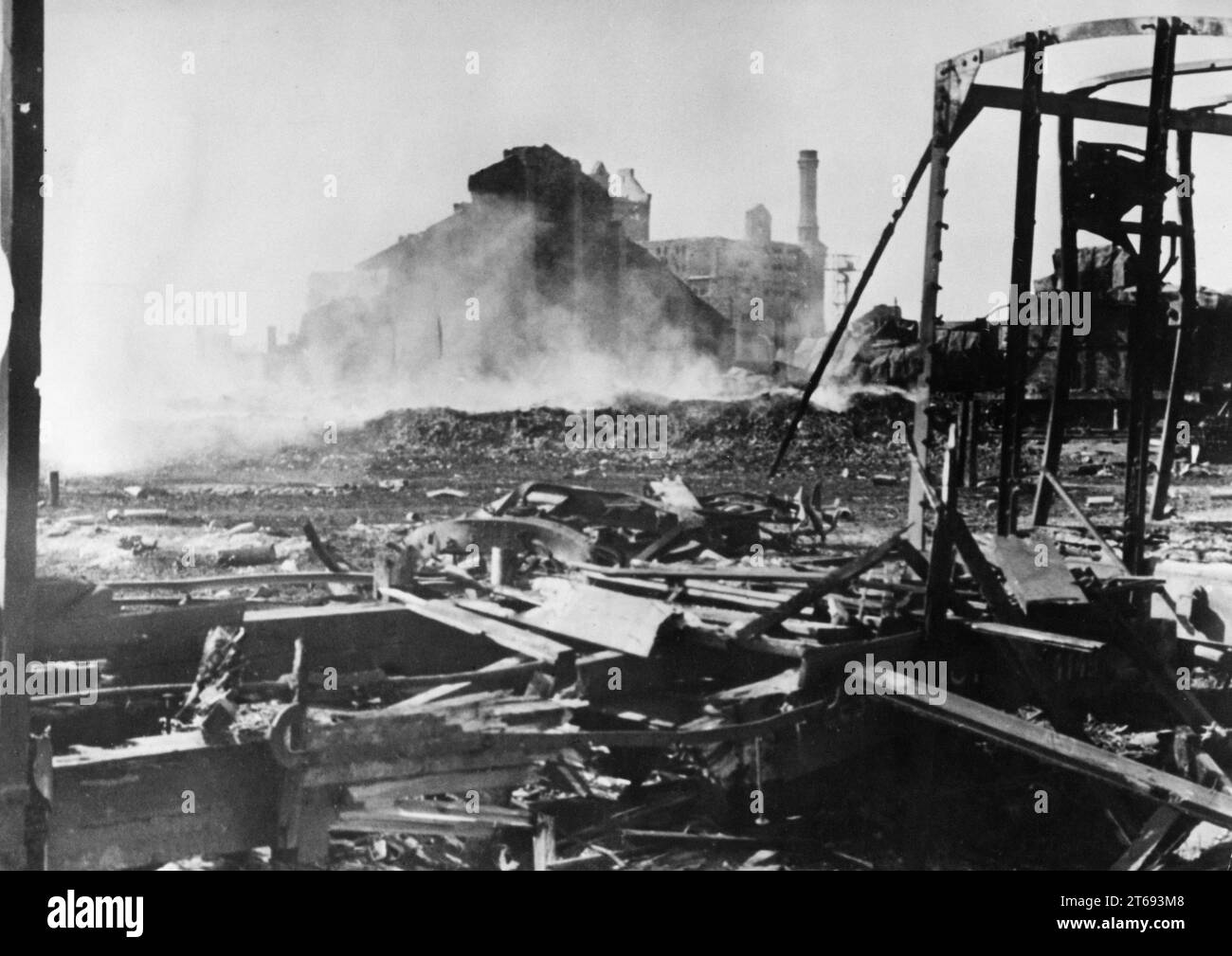 Der zerstörte Hafen von Reval (Tallinn – Estland) nach der Eroberung durch die Wehrmacht. Foto: Middendorf. [Automatisierte Übersetzung] Stockfoto