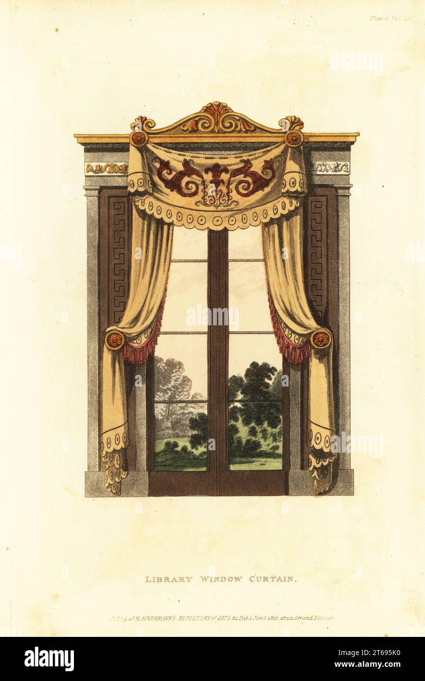 Regency-Ära Bibliothek Fenstervorhänge, 1815. Design für großartige architektonische Ergänzungen und Vorhänge, die palladianische oder venezianische Proportionen zu einer schmalen Fensterbucht hinzufügen. Handkolorierter Kupferstich aus dem Upholsterer's and Cabinet-Maker's Repository, bestehend aus sechsundsiebzig Entwürfen moderner und modischer Möbel, Rudolph Ackermann, London, 1830. Stockfoto