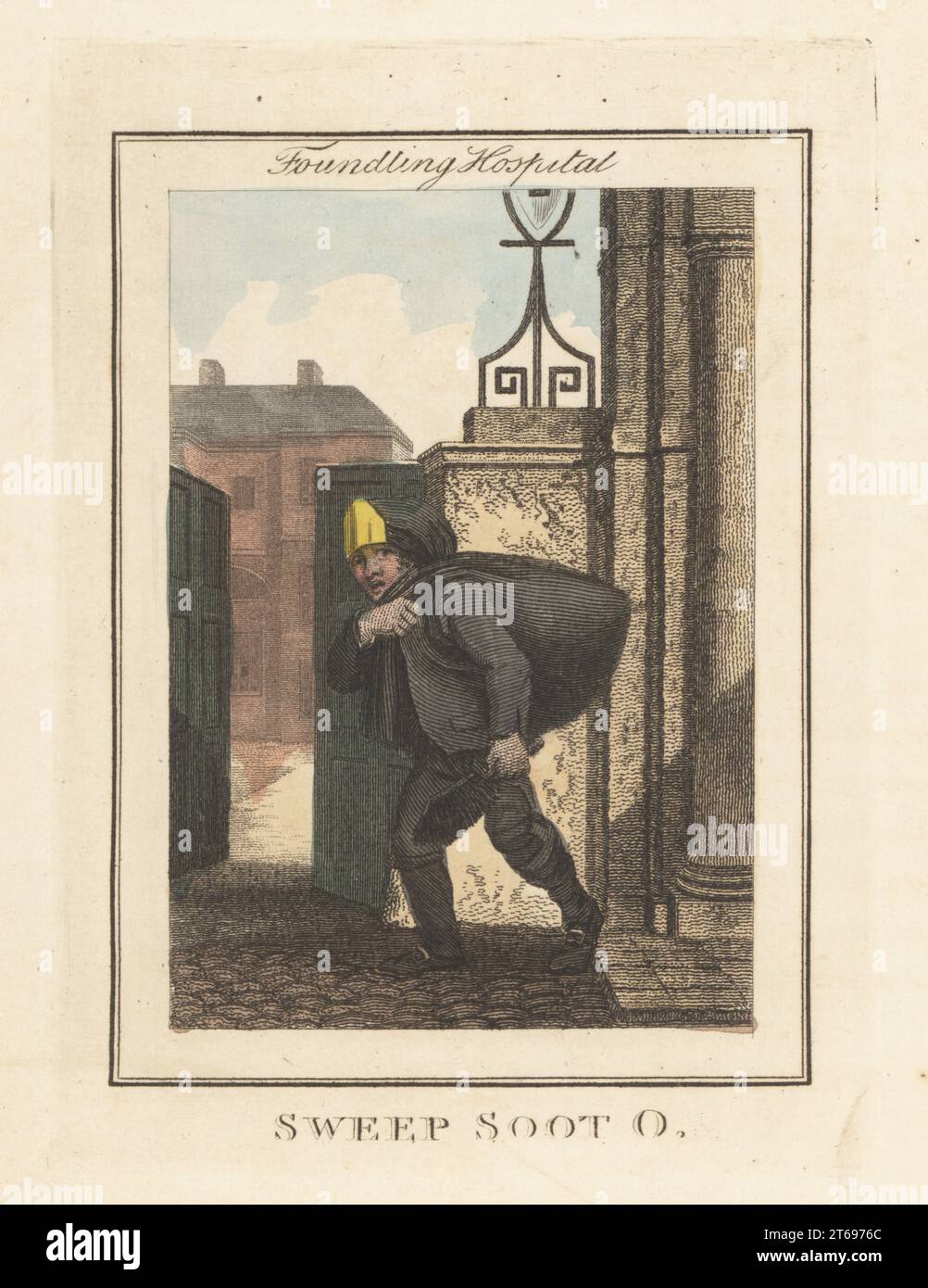 Junge Schornsteinfeger verkauft Ruß vor dem Foundling Hospital. Das Kind fegte in einer schwarzen Kappe mit Messingplatte, die seinen Arbeitgeber anzeigte, Rußsack, als Gülle verkauft. Vor dem Foundling Hospital, einer Wohltätigkeitsorganisation, die im 18. Jahrhundert für Waisenkinder gegründet wurde. Handkolorierter Kupferstich von Edward Edwards nach einer Illustration von William Marshall Craig aus Description of the Plates repräsentiert die Wanderhändler von London, Richard Phillips, No. 71 St Pauls Churchyard, London, 1805. Stockfoto