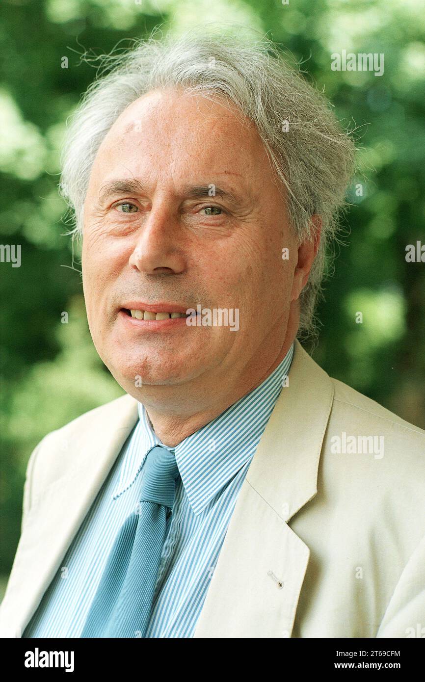 Berlin, DEU, 03.07.1999: Portraet Freimut Duve (* 26. November 1936 in Würzburg Stockfoto