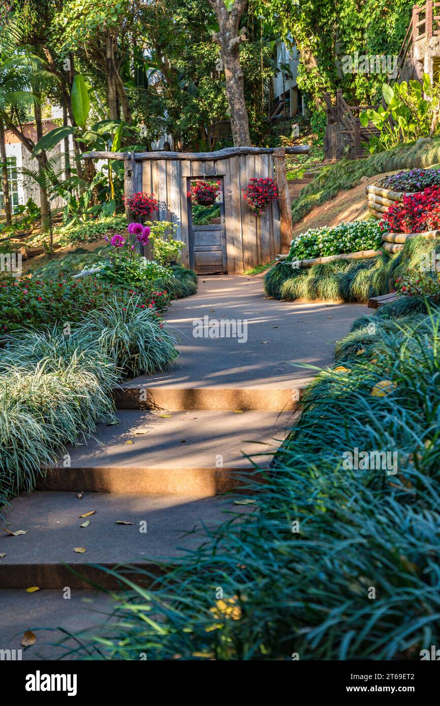 Mae Fah Luang Gardens in der Touristenattraktion Doi Tung in Chiang Rai, Thailand Stockfoto