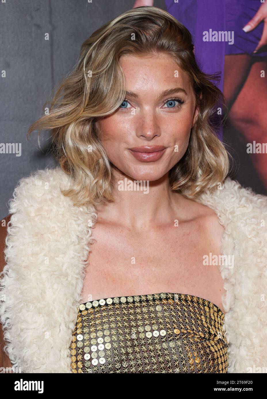 West Hollywood, Usa. November 2023. WEST HOLLYWOOD, LOS ANGELES, KALIFORNIEN, USA - NOVEMBER 08: Das schwedische Model Elsa Hosk kommt am 8. NOVEMBER 2023 im West Hollywood EDITION Hotel in West Hollywood, Los Angeles, Kalifornien, USA bei der PrettyLittleThing X Lori Harvey Party Wear Collection Launch an. (Foto: Xavier Collin/Image Press Agency) Credit: Image Press Agency/Alamy Live News Stockfoto