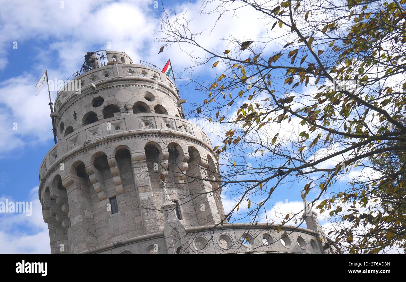 Der Elizabeth Tower, Elizabeth Lookout, Erzsebet-Kilato, auf Janos Hill, Janos-hegy, Buda Hills, Budapest, Ungarn Stockfoto